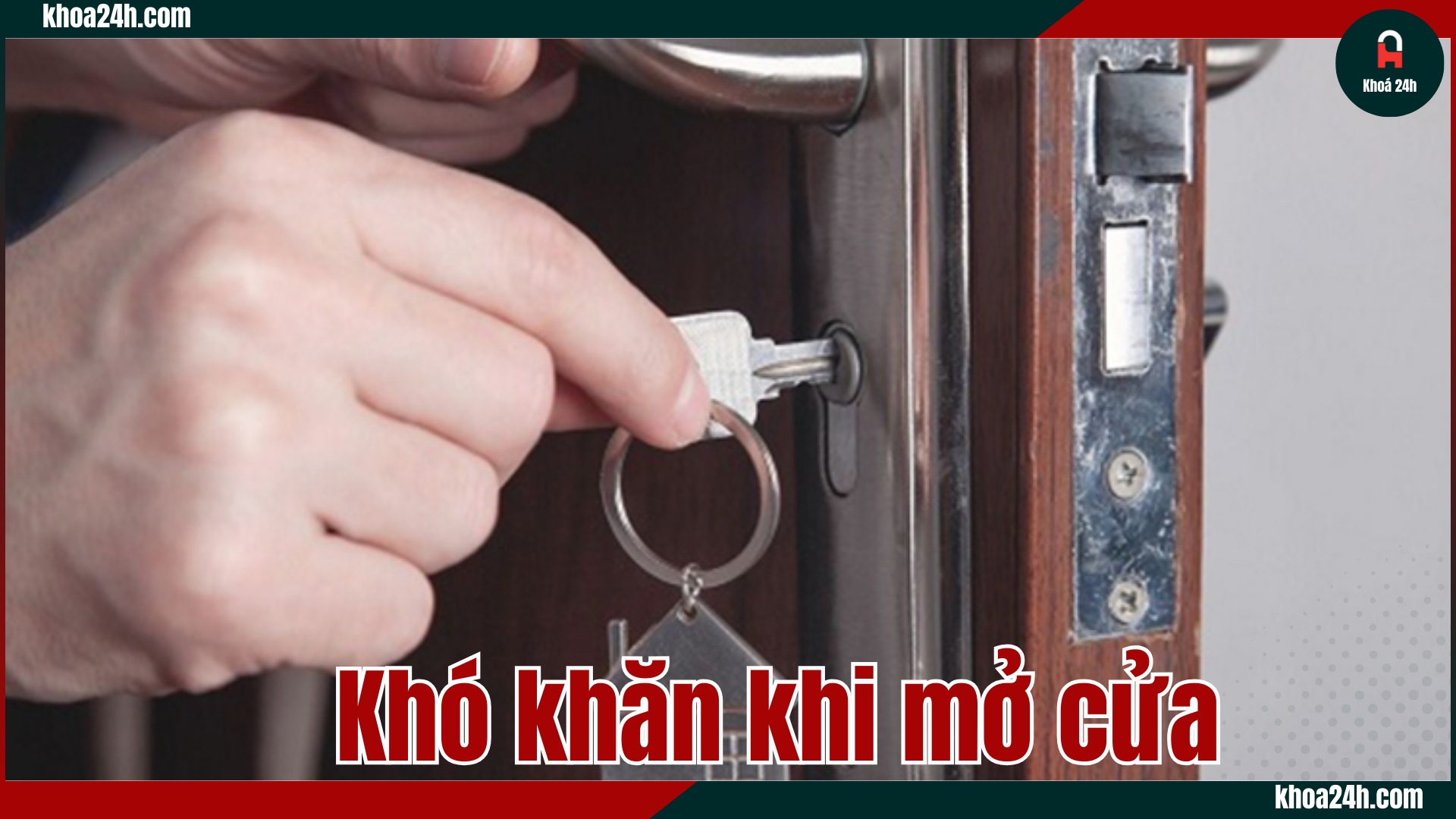 ổ khoá bị rỉ sét mở cửa khó khăn hơn